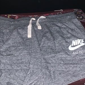 Nike shorts medium